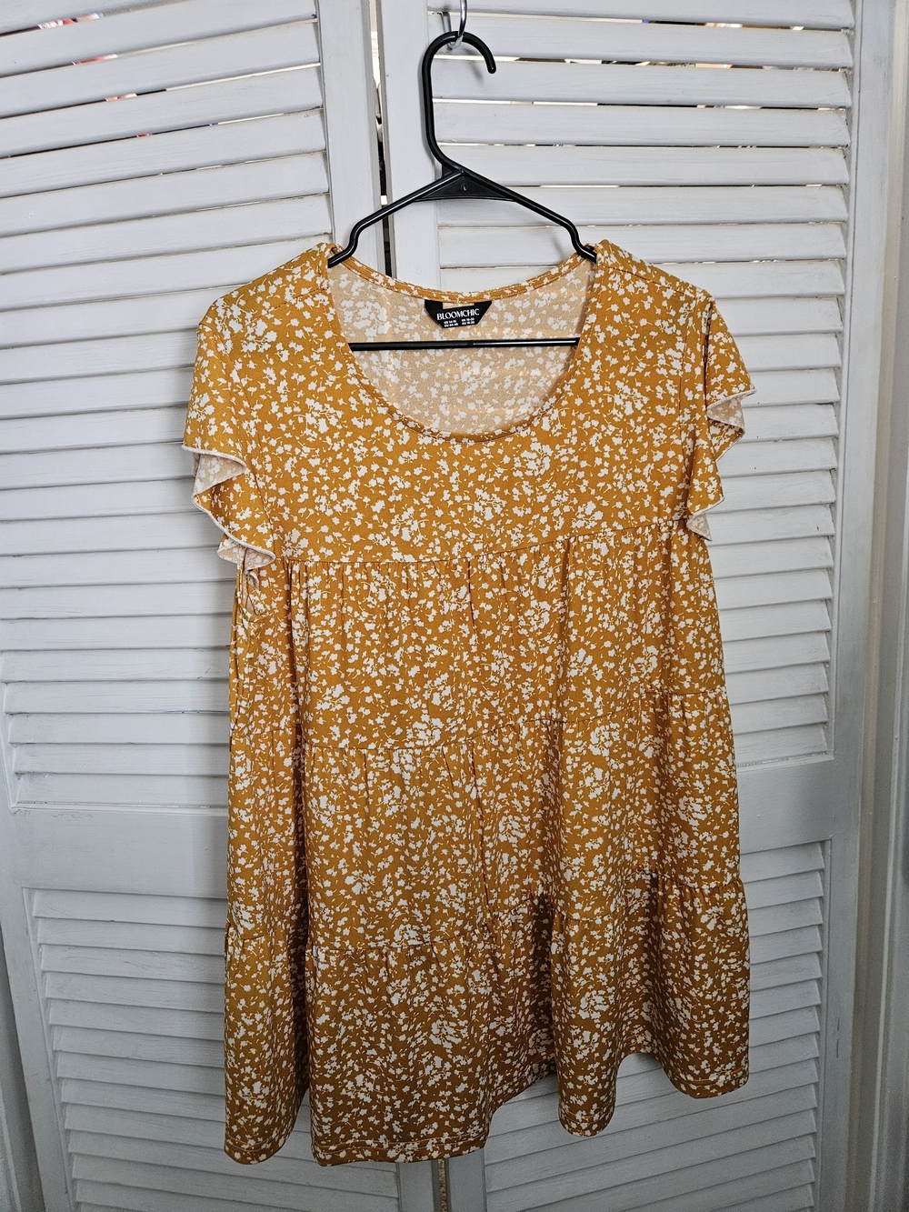 BloomChic Leopard Print Tiered Flutter Sleeve Knit Top